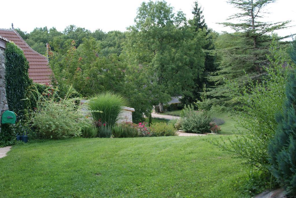 Au Mas De Gamet Bed & Breakfast Théminettes Exterior foto