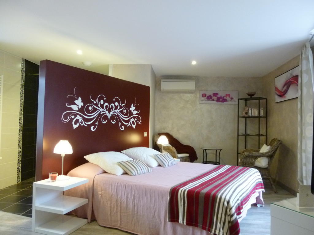 Au Mas De Gamet Bed & Breakfast Théminettes Cameră foto